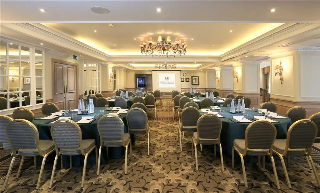 Foto - Macdonald Compleat Angler