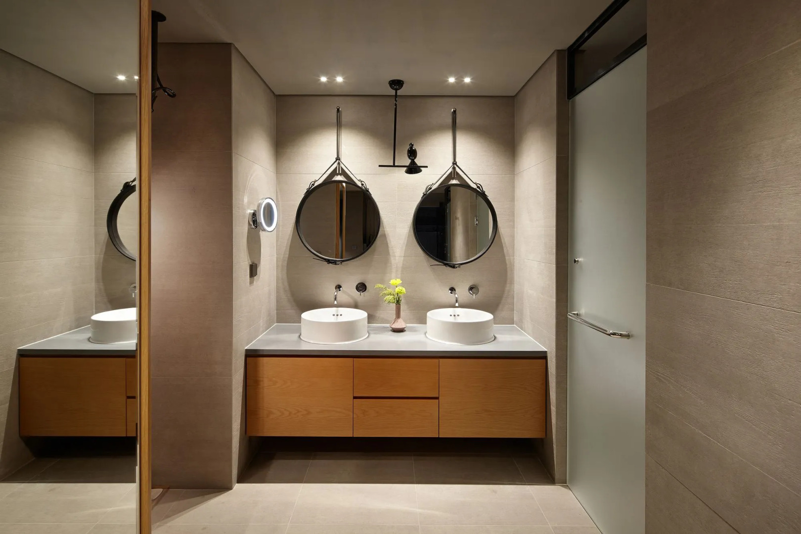 Photo - L7 HONGDAE by LOTTE HOTELS