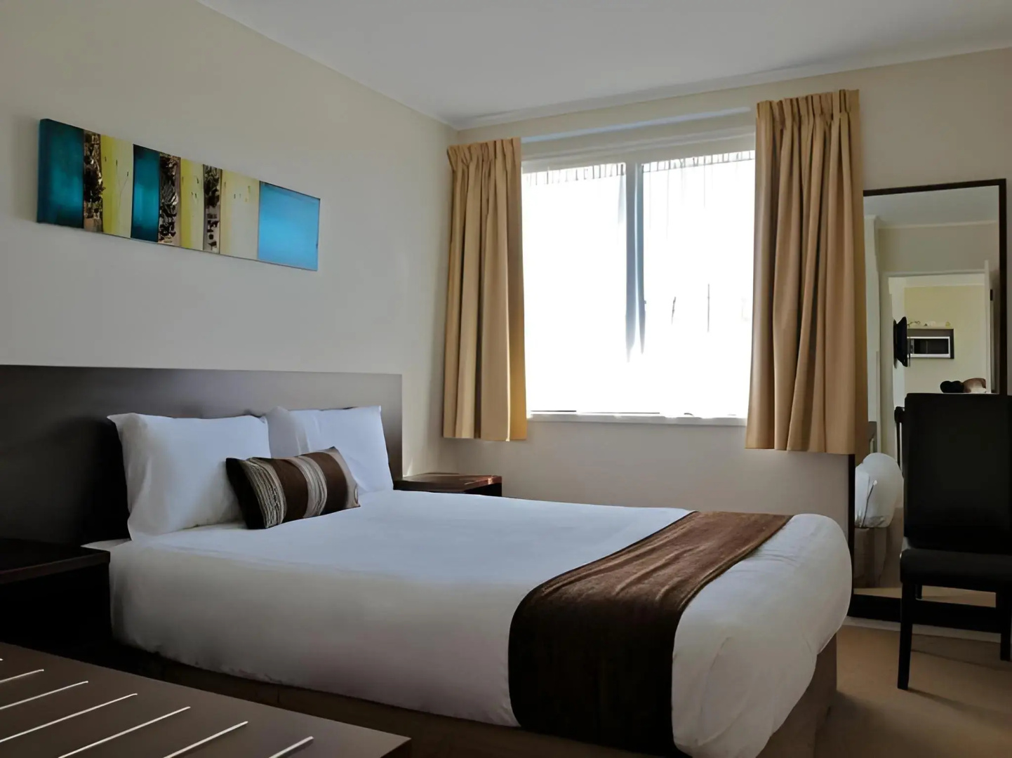 Photo - The Surrey Hotel