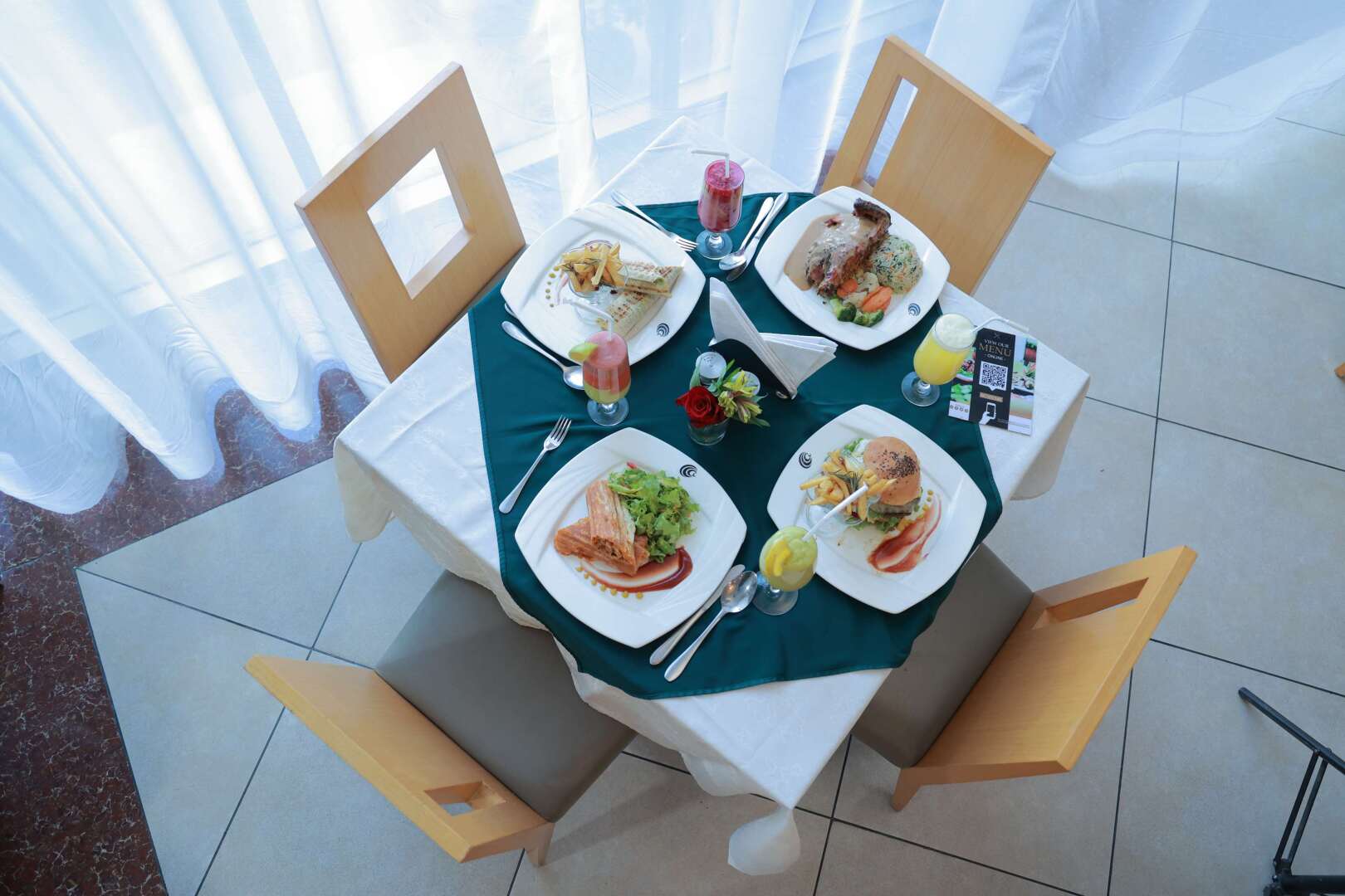 Foto - Ambassador Hotel