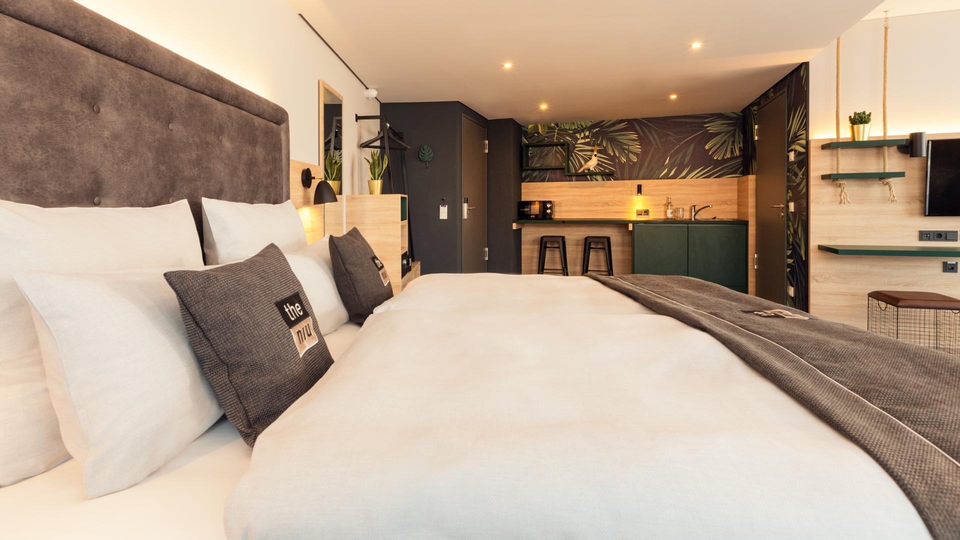 Photo - Holiday Inn - the niu, Crusoe Bremen Airport by IHG