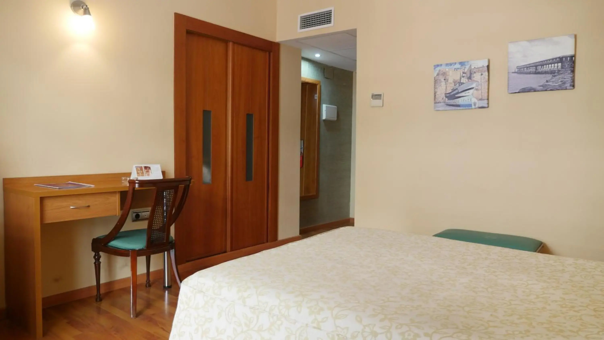 Foto - Hotel Rusadir