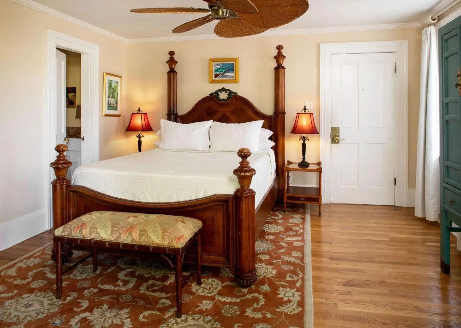 Photo - The Gardens Hotel