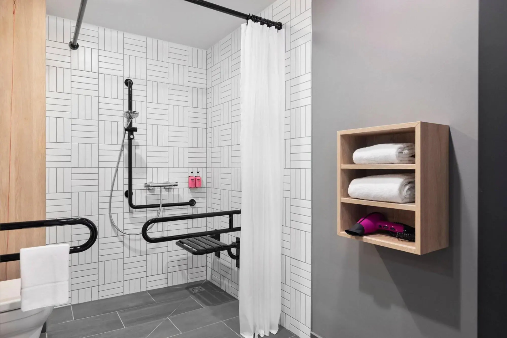 Photo - Moxy Vienna City East