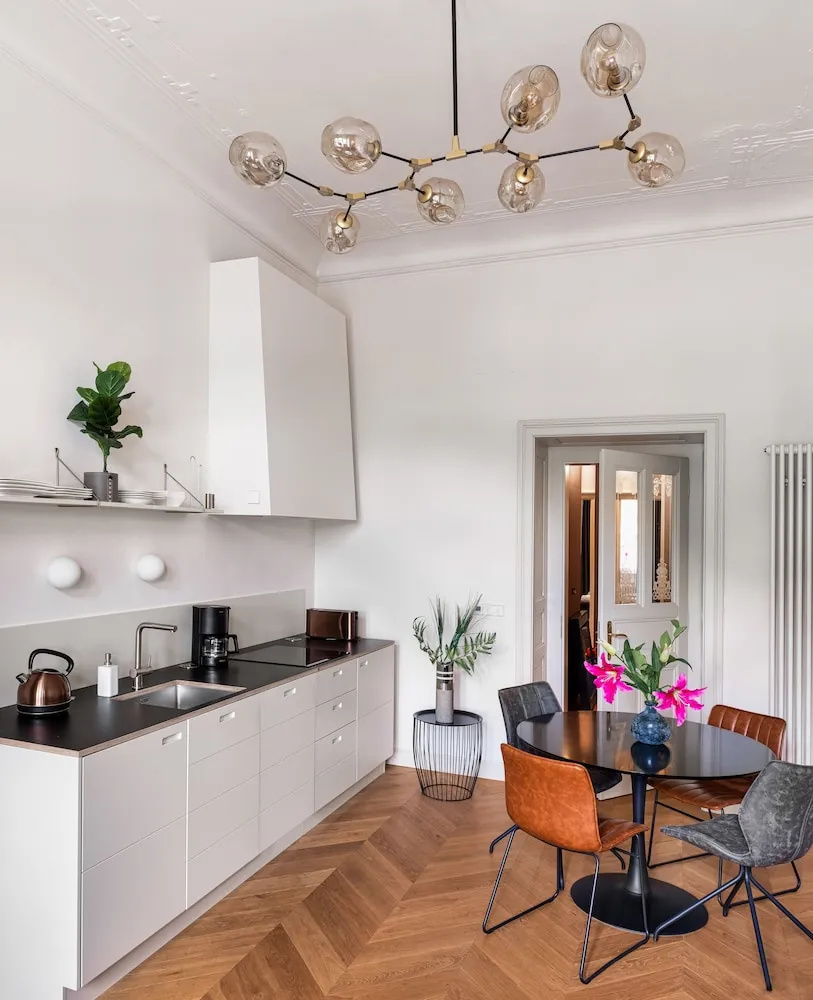 Photo - MN6 Luxury Suites by Adrez Living