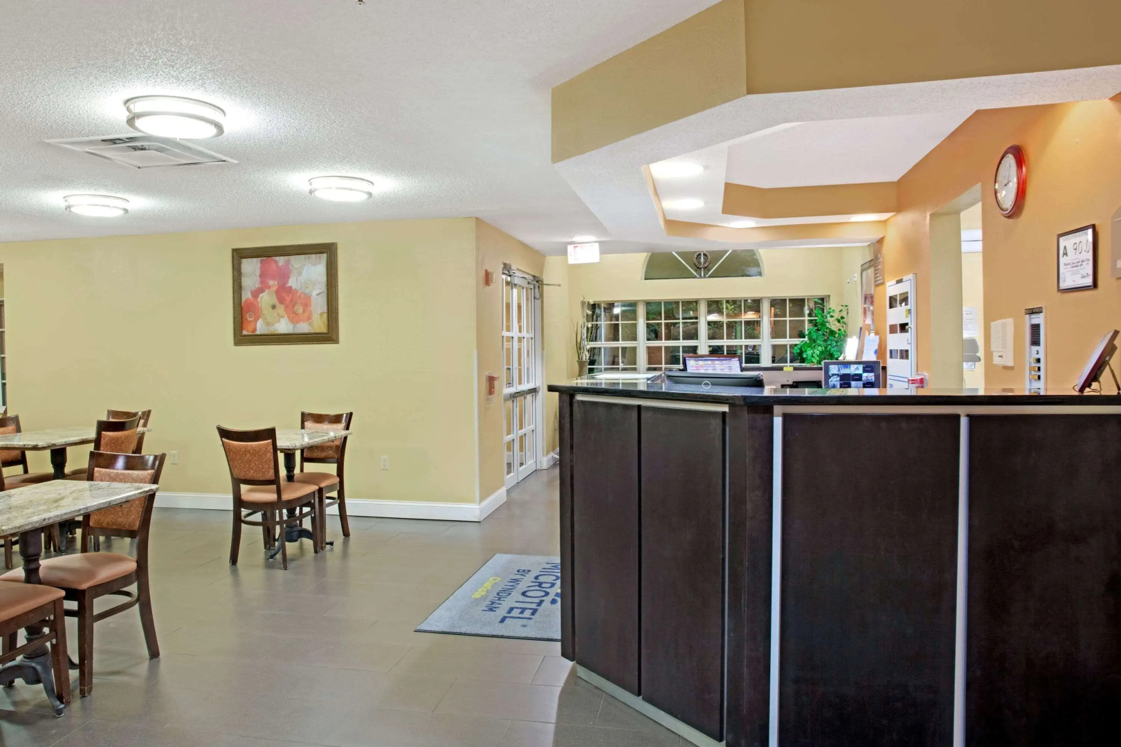 Foto - Microtel Inn by Wyndham University Place