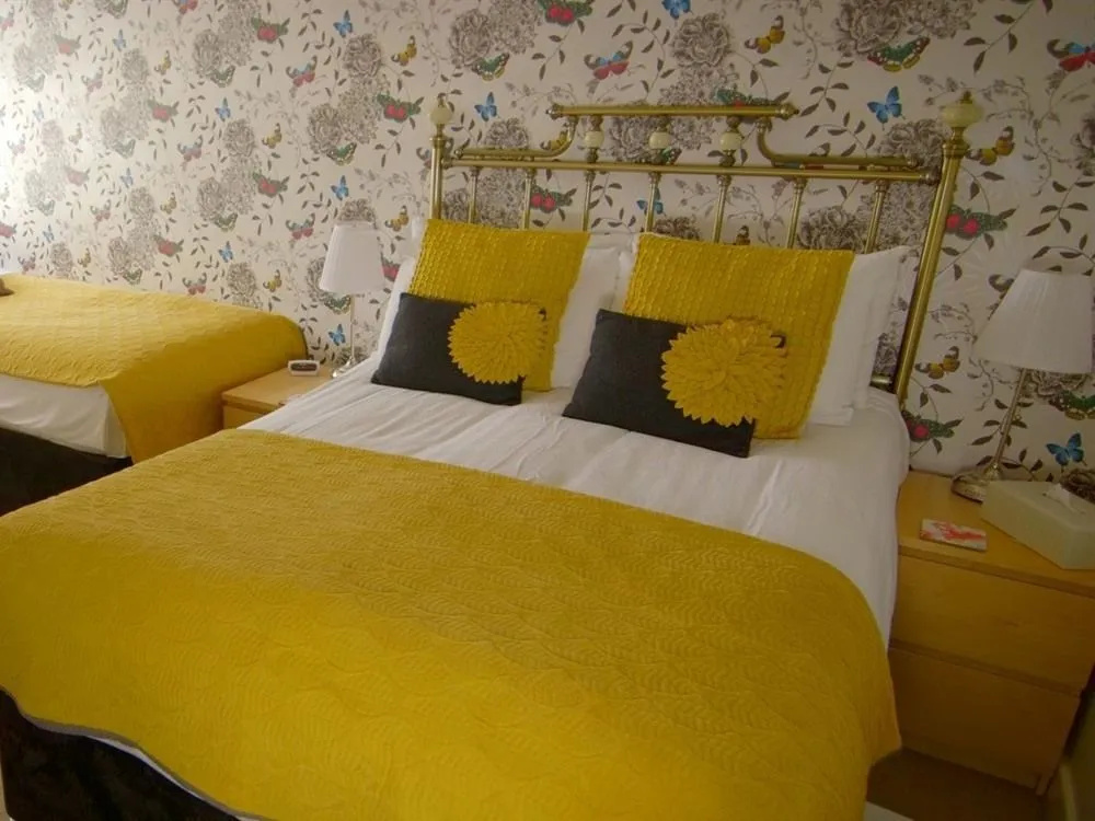 Photo - Kenley Hotel