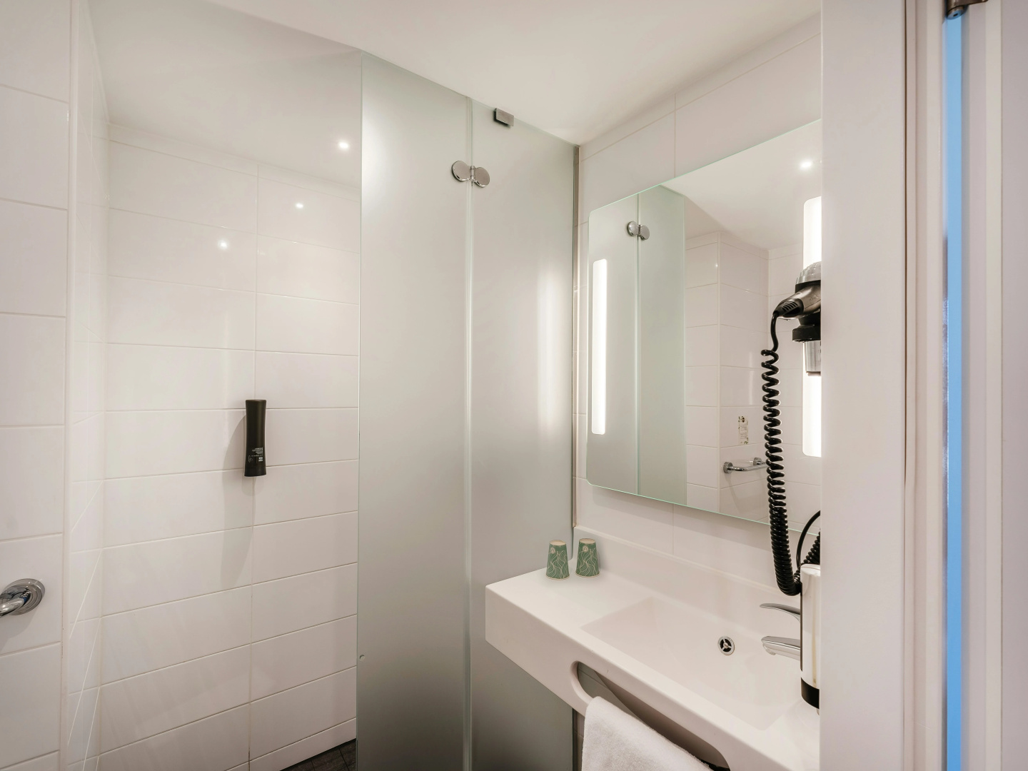 Photo - B&B Hotel Zürich Airport Rümlang