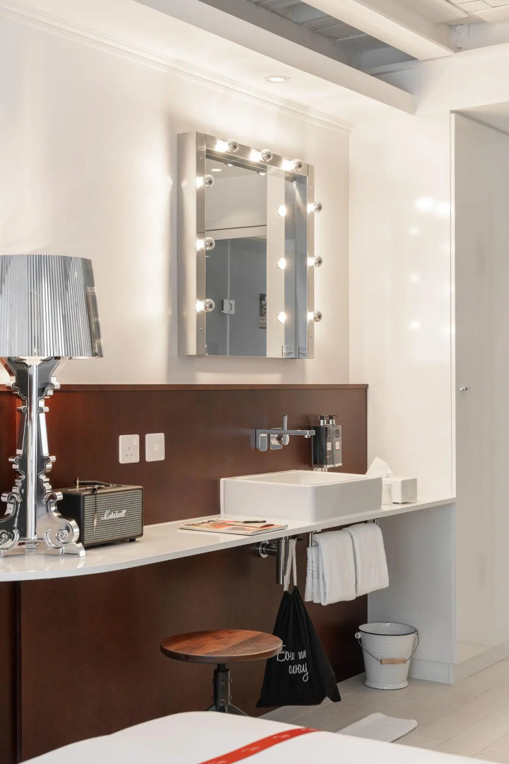 Foto - Ruby Lucy Hotel London by IHG