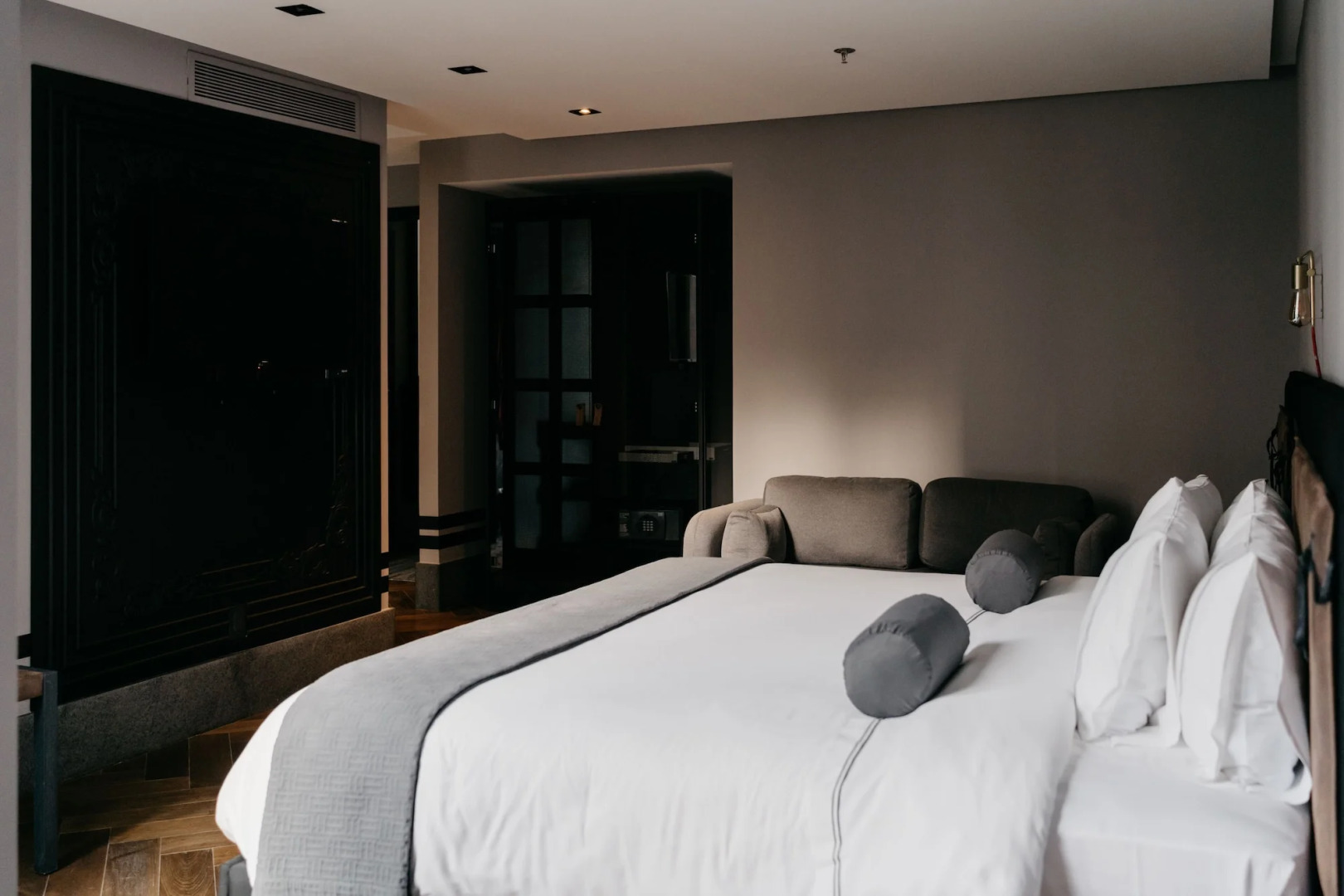 Photo - The Wild Oscar