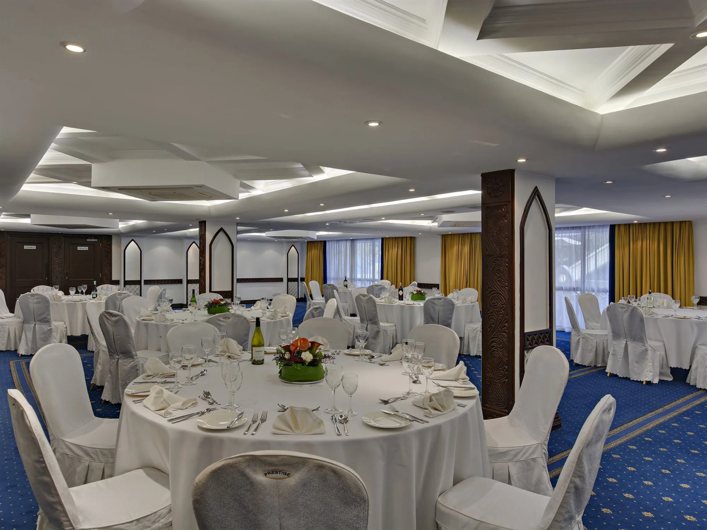 Foto - The Heron By Sarovar Portico India