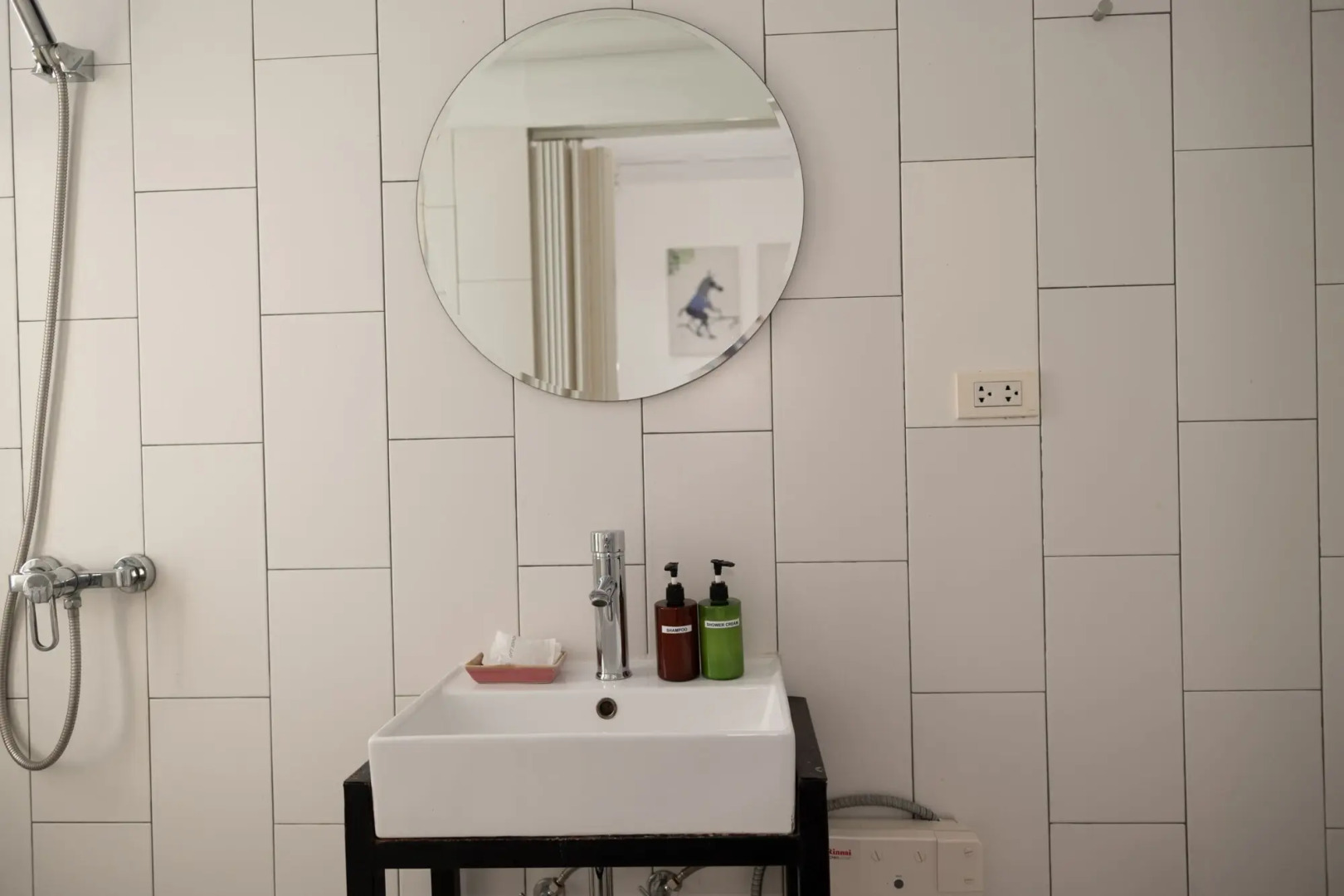 Photo - Oon Poshtel x Cafe