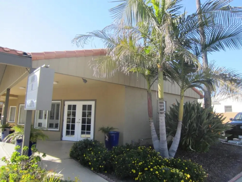 Photo - Pacific Shores Inn