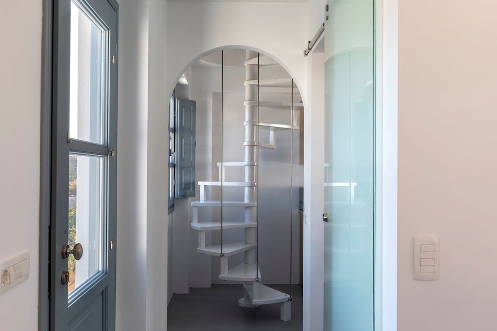 Foto - BlackStone Luxury Suites
