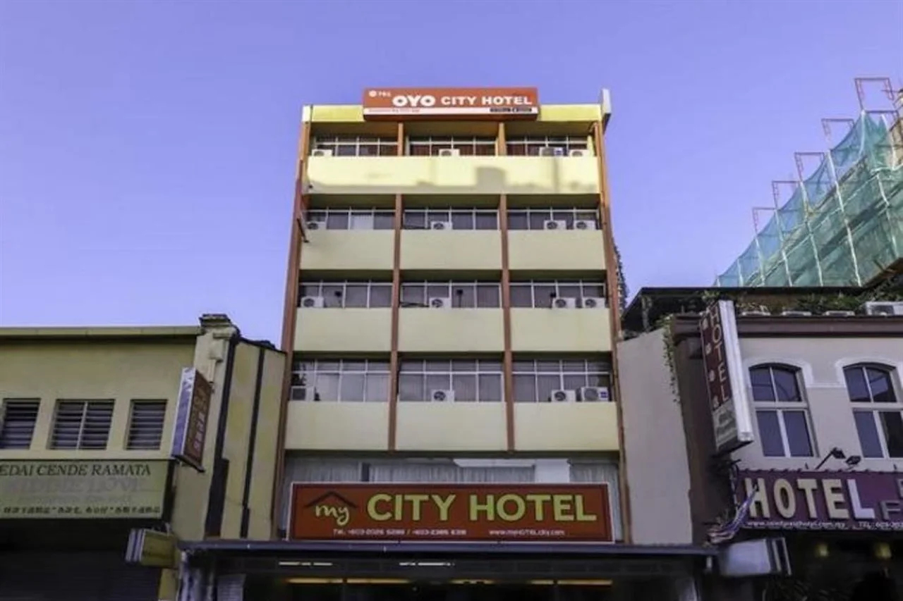 Foto - OYO 761 City Hotel