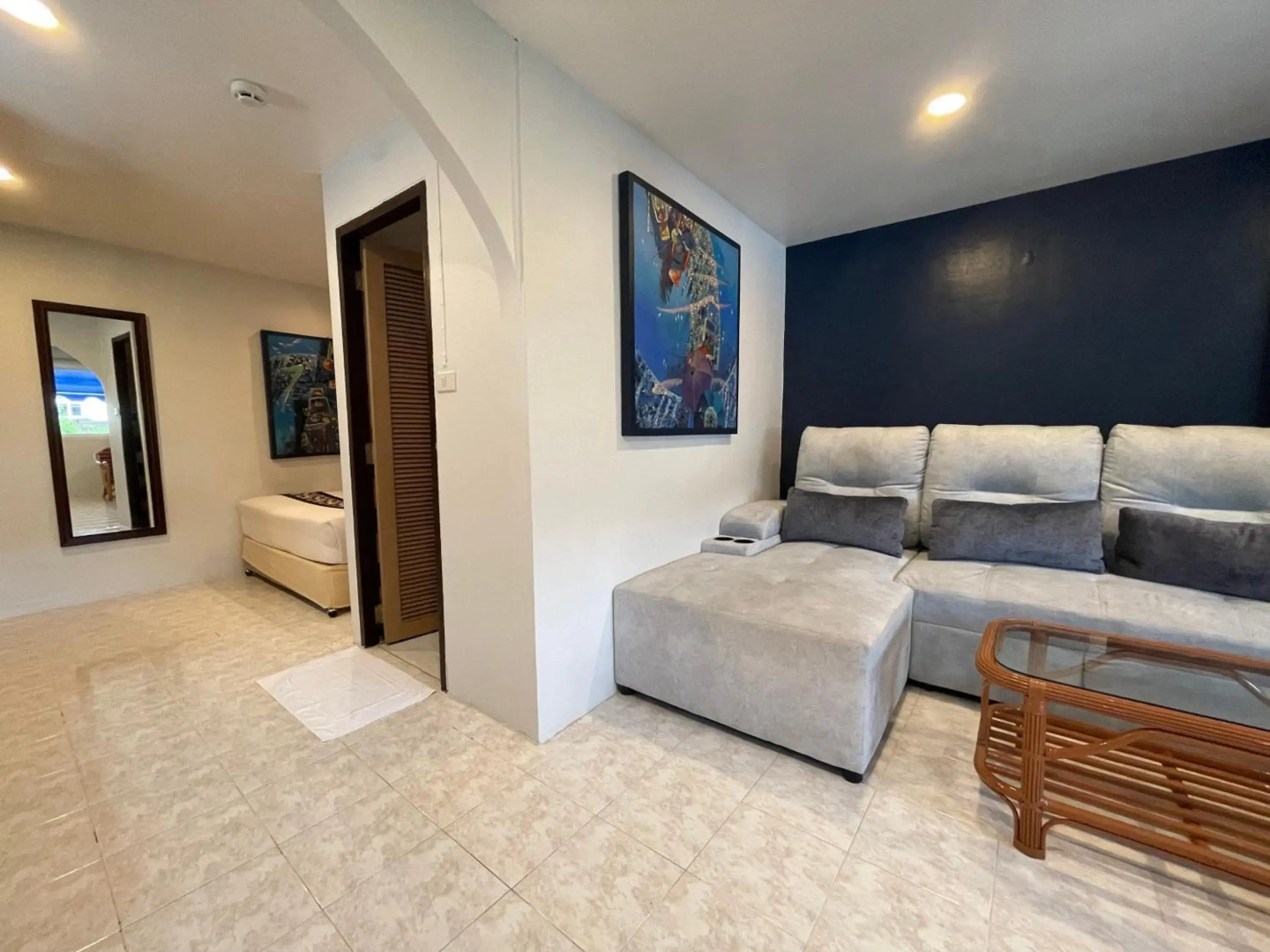 Photo - Summer Breeze Hotel