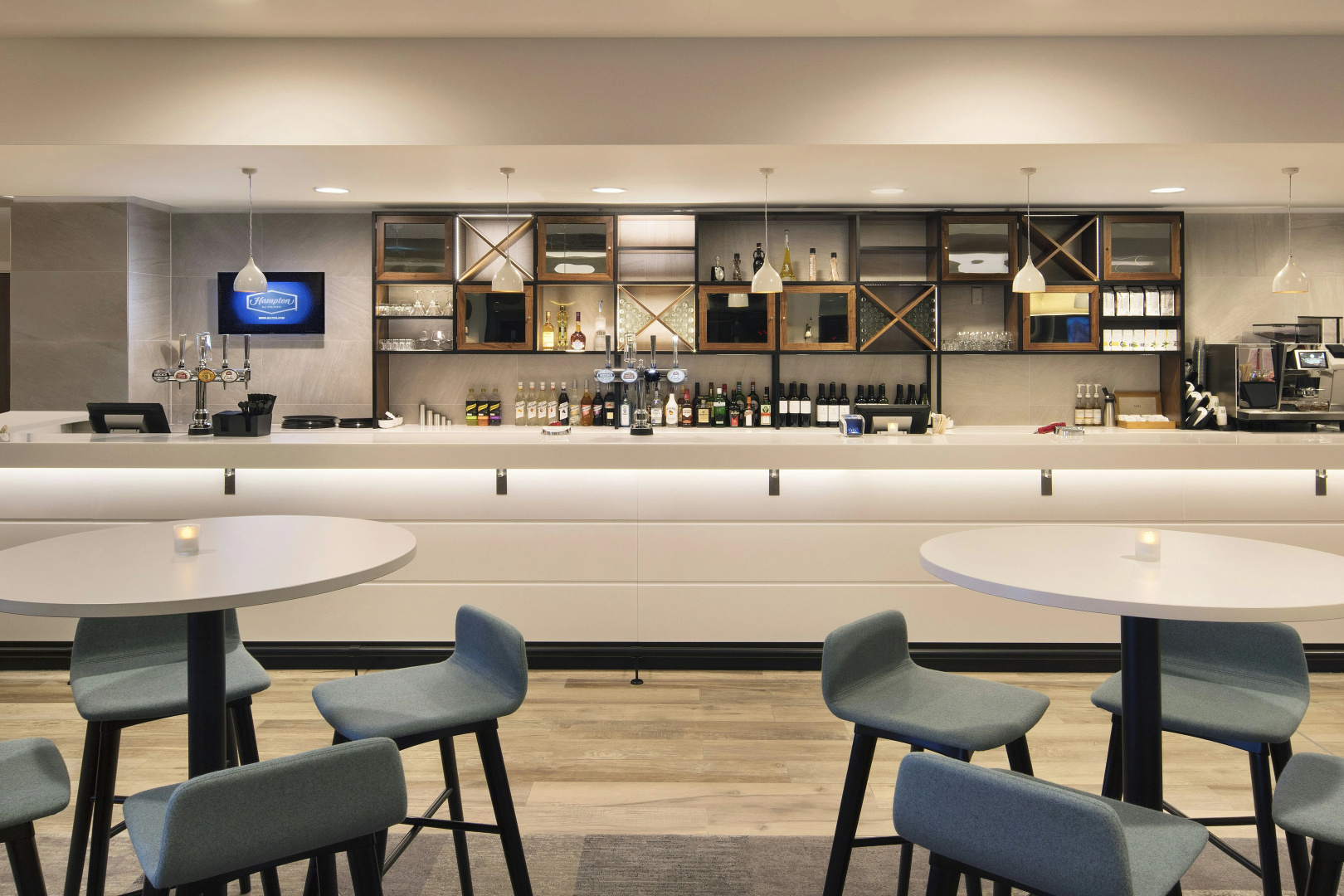Photo - Hampton by Hilton London Stansted Airport