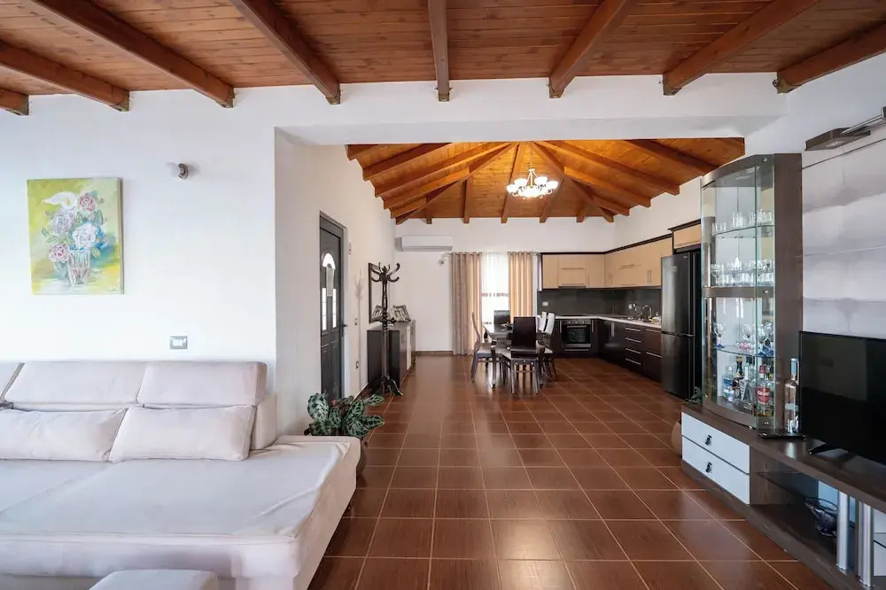Photo - Villa JIOTA