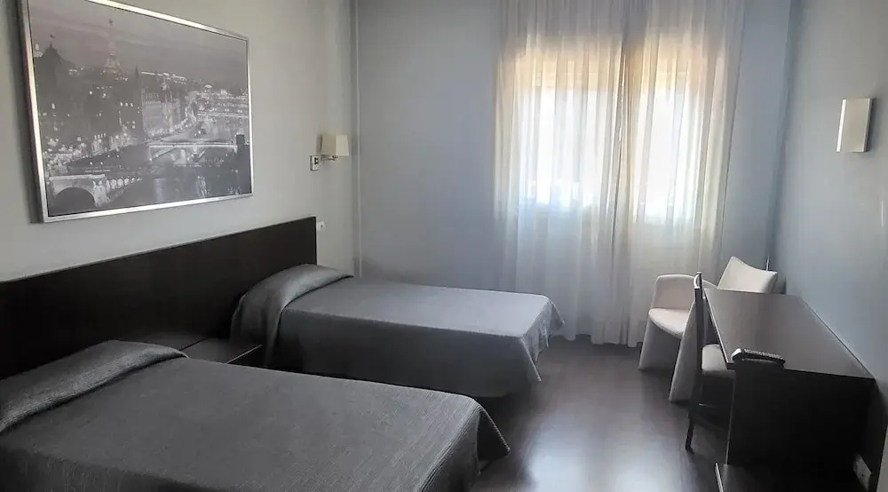 Photo - Hostal T4