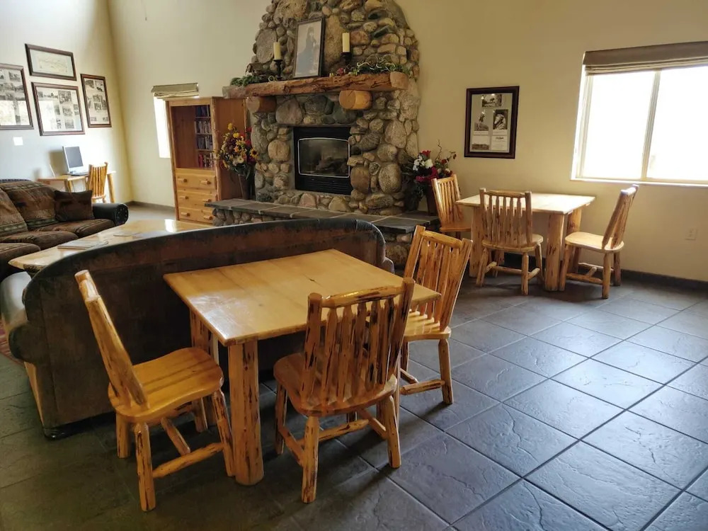 Foto - Cody Legacy Inn & Suites