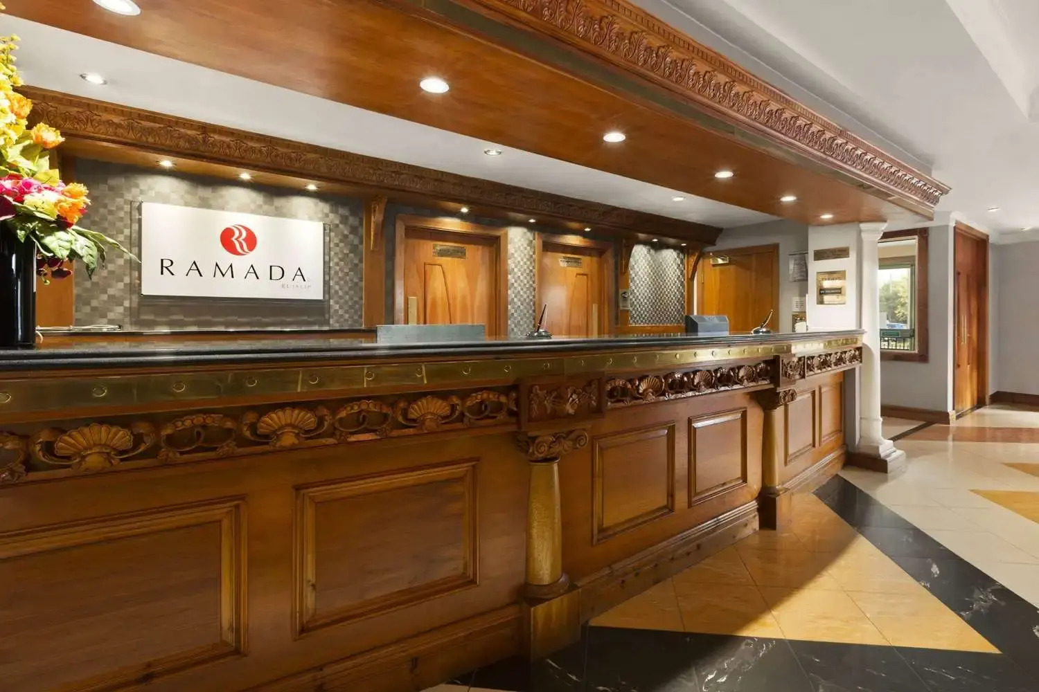 Photo - Savera Hotel South Ruislip