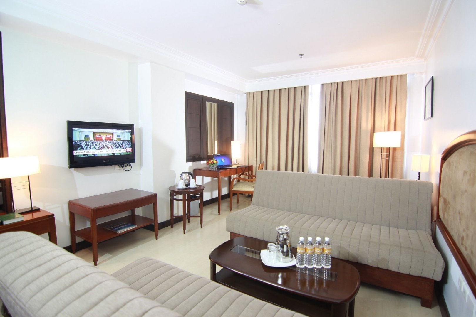 Hotel Supreme Convention Plaza