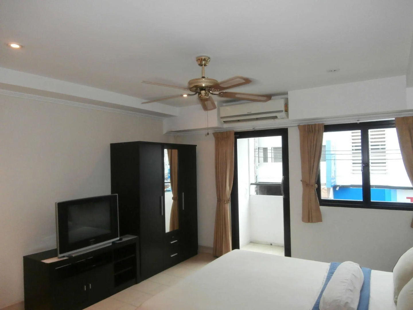 Photo - The Classroom Hotel