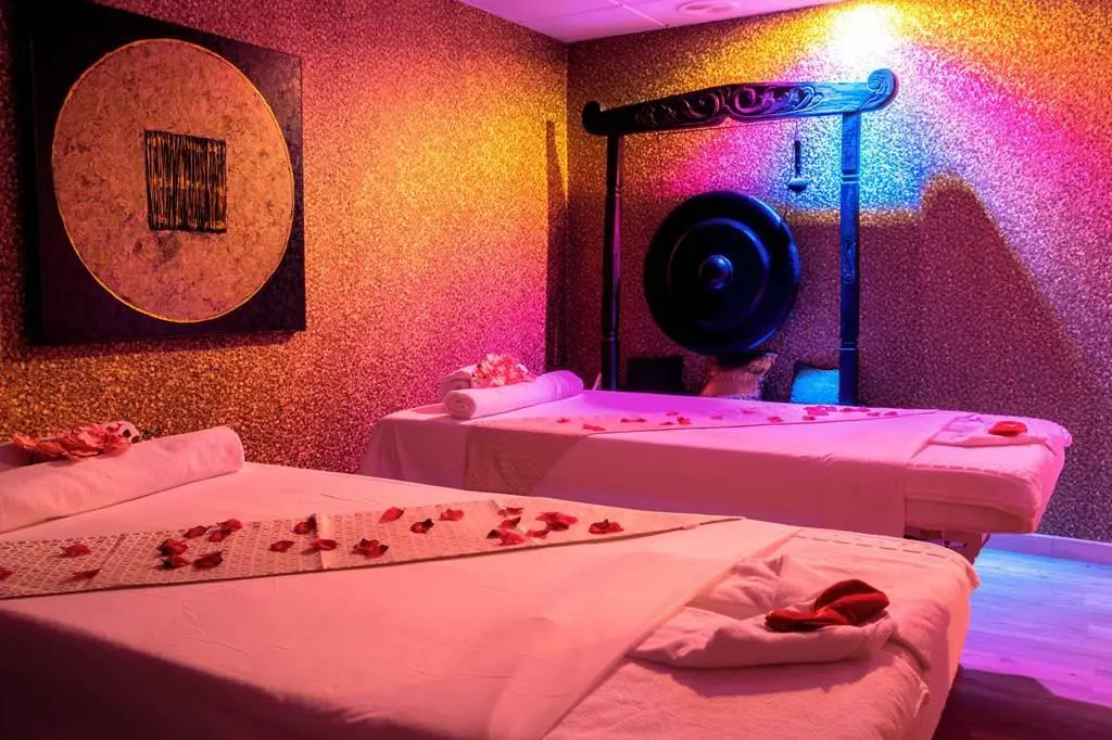 Photo - Ambassador Playa II