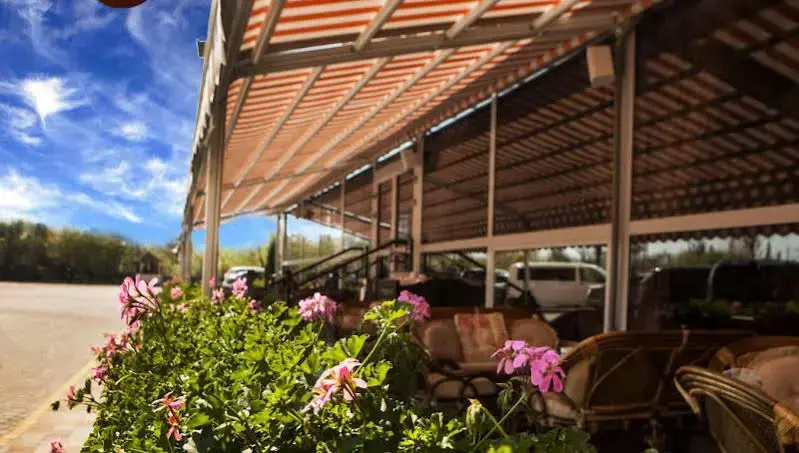 Foto - Sonata Hotel & Restaurant "готель Соната"