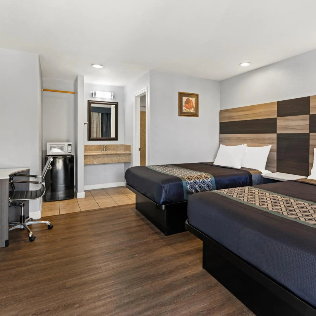 Photo - Bay Breeze Inn