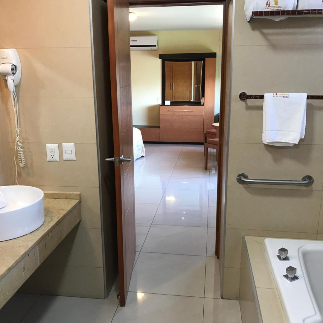 Photo - Hostalia Hotel Expo & Business Class