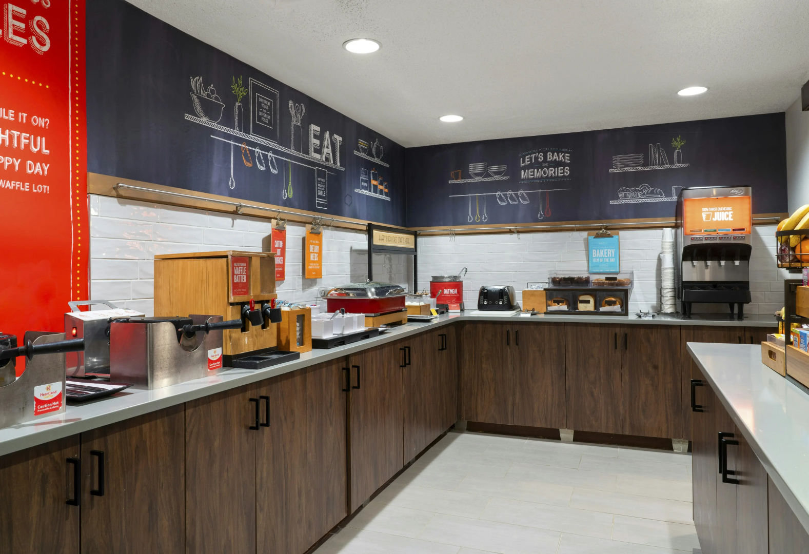 Photo - Hampton Inn & Suites Newport News (Oyster Point)