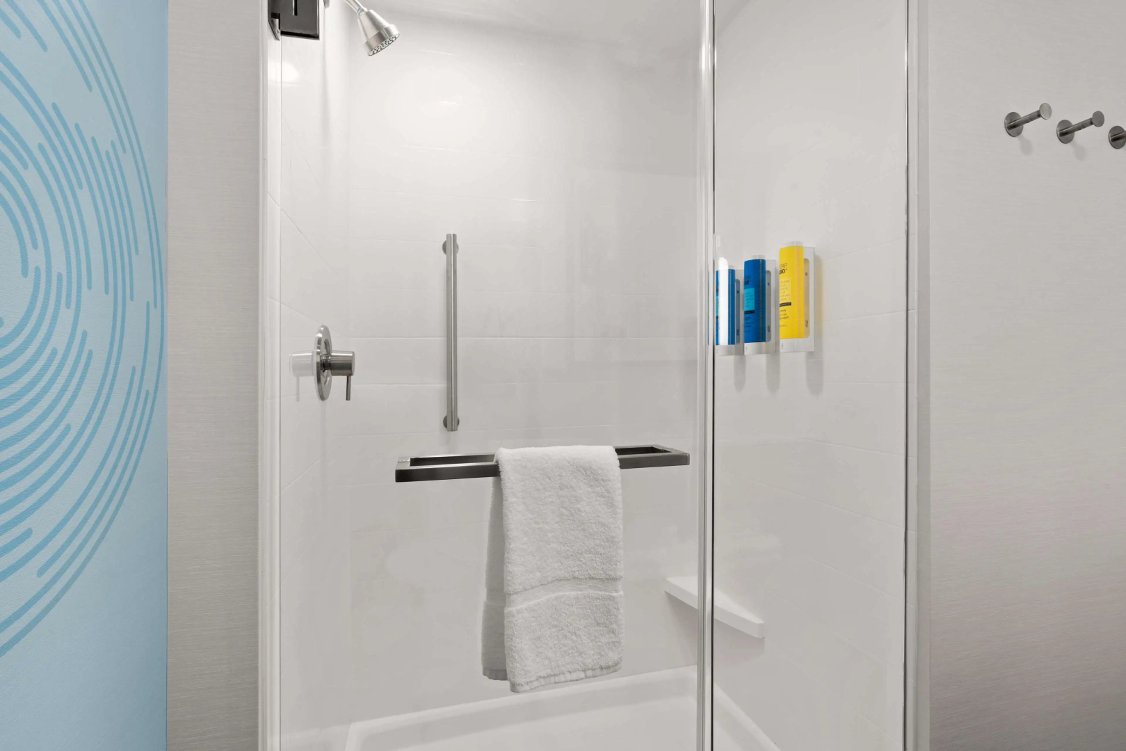 Photo - Tru by Hilton Portland Airport