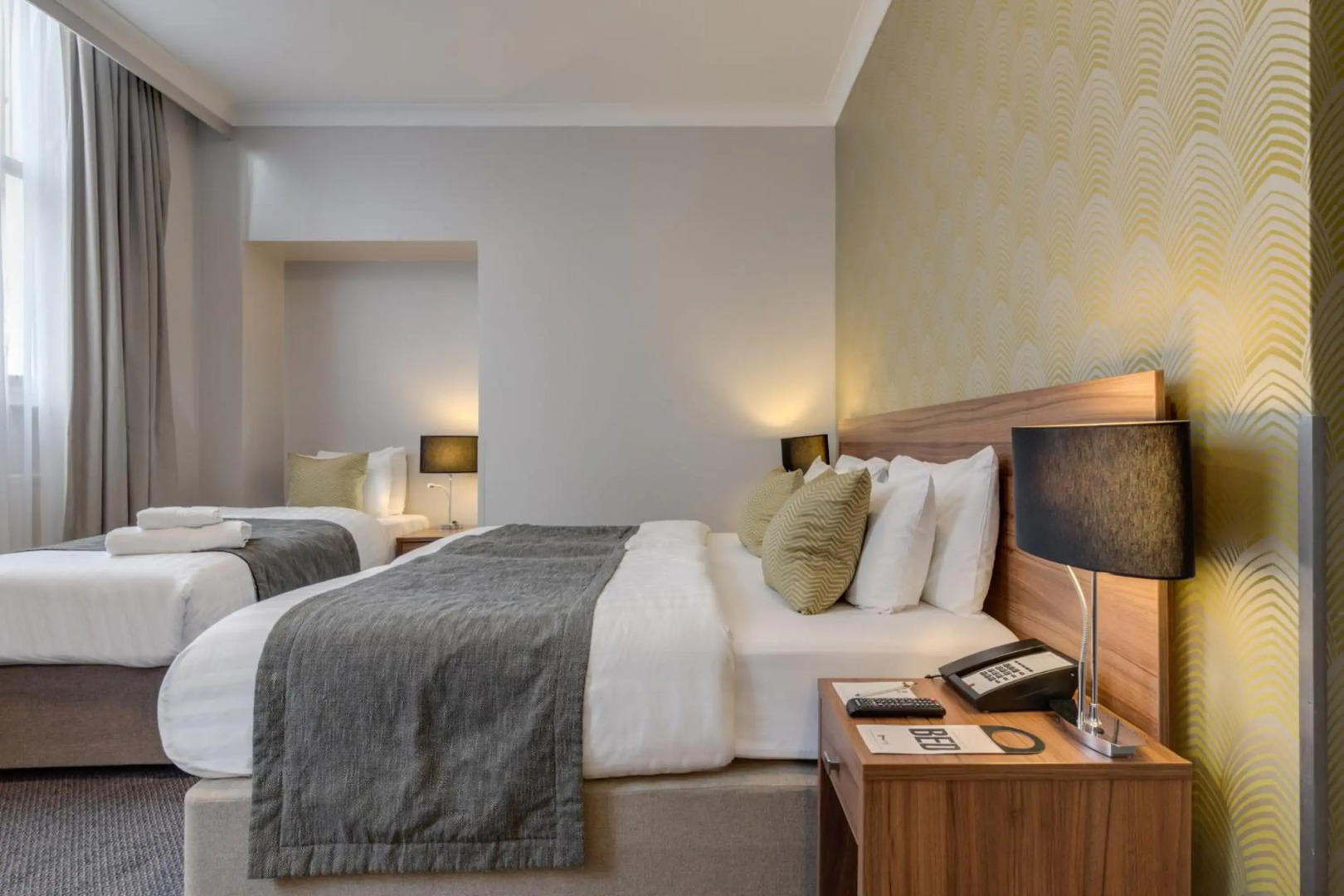 Foto - Threadneedles, Autograph Collection