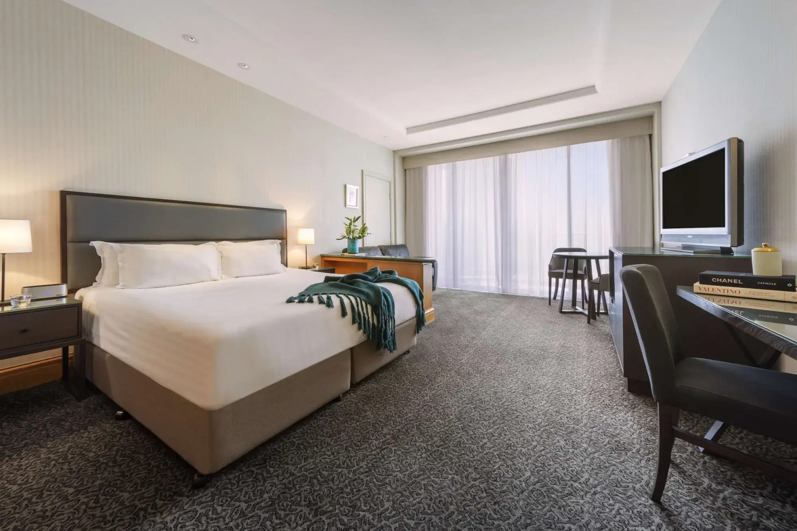 Photo - Oaks Gold Coast Hotel