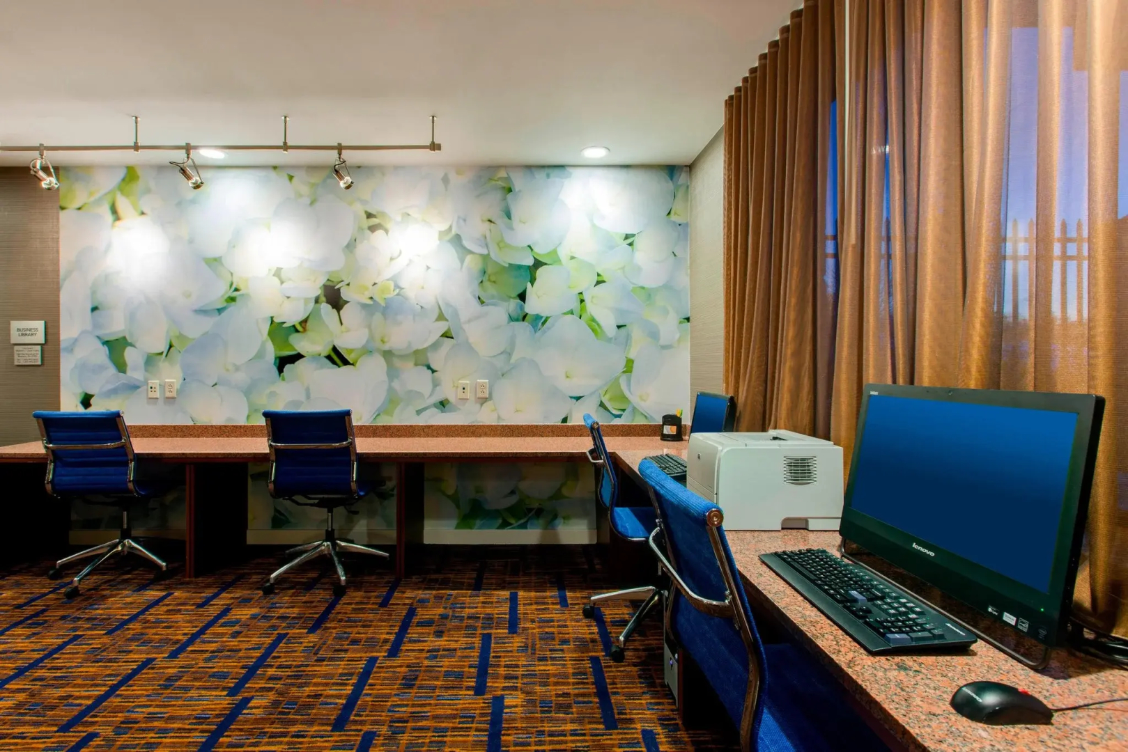 Photo - Courtyard Philadelphia Great Valley/Malvern