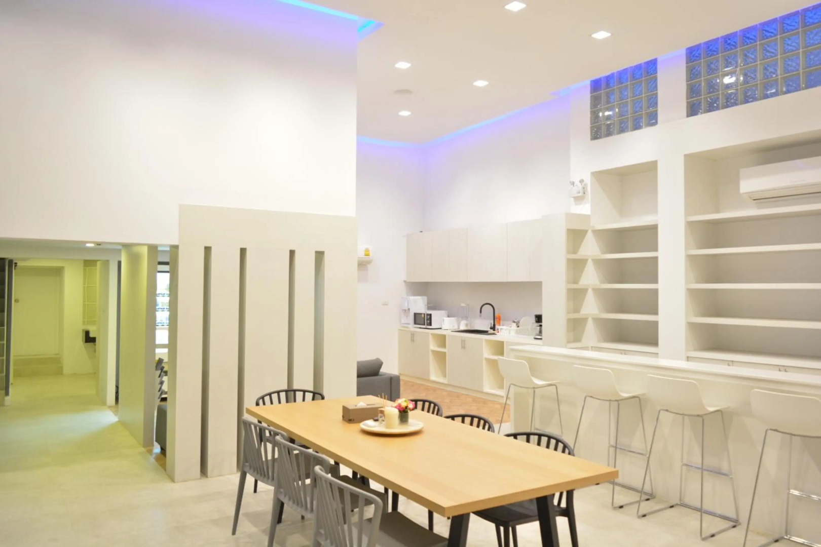 Photo - Rezt Bangkok