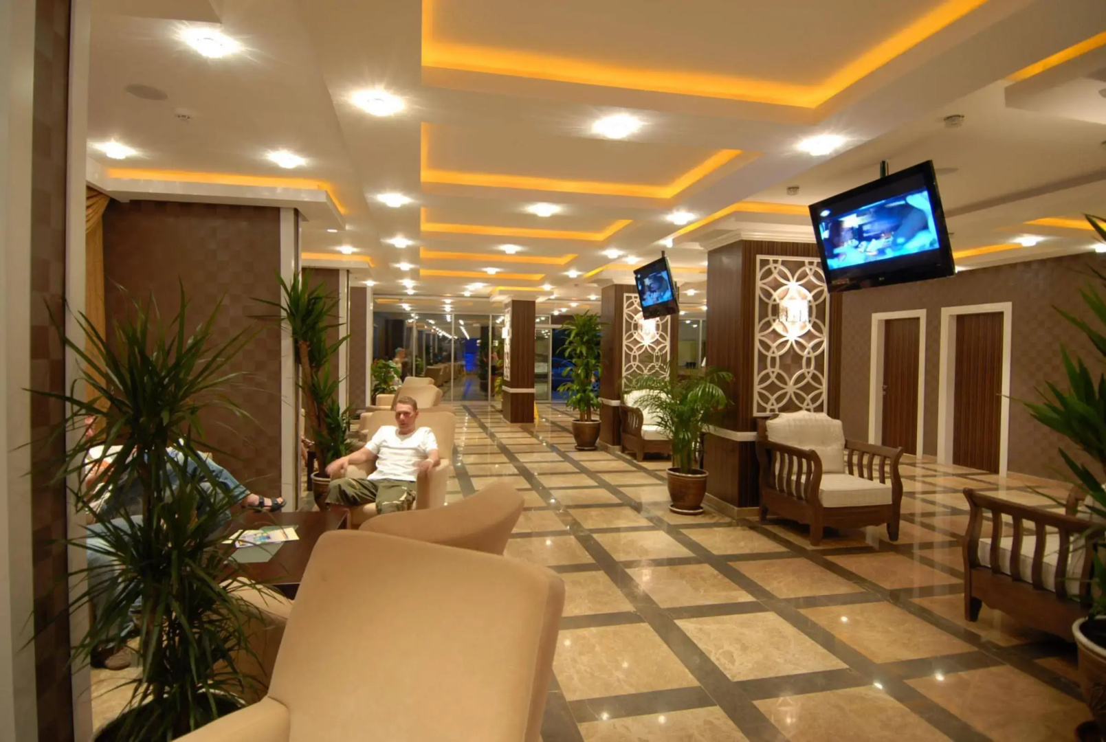 Photo - Oba Star Hotel