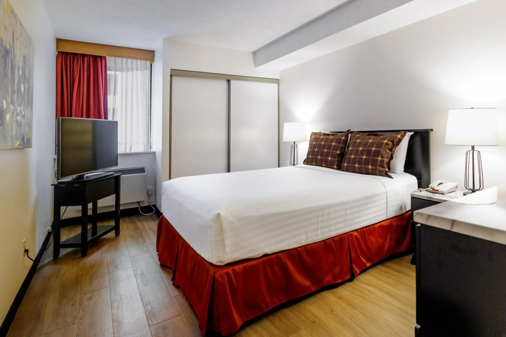 Photo - Cartier Place Suite Hotel