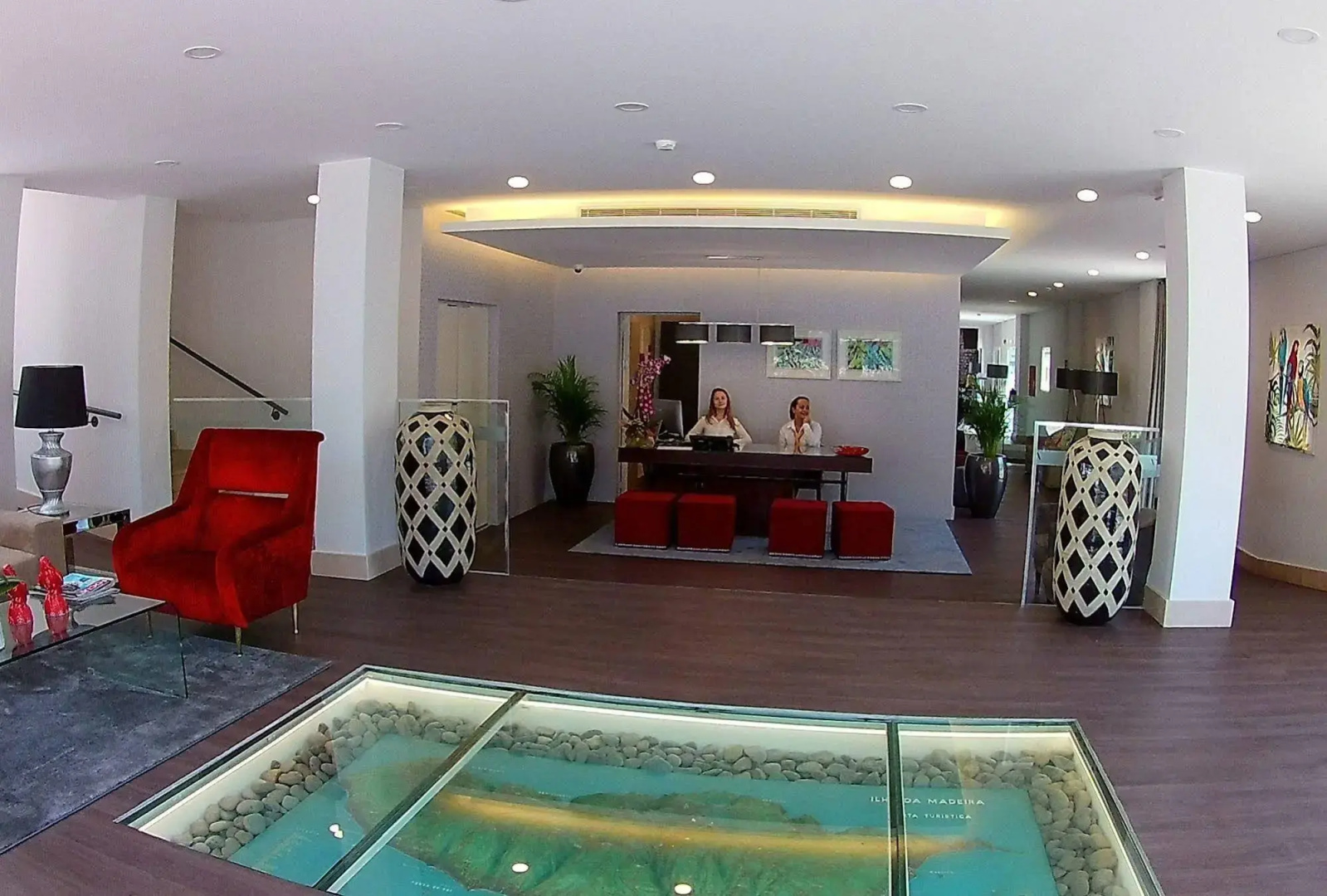 Photo - Santa Cruz Village Hotel