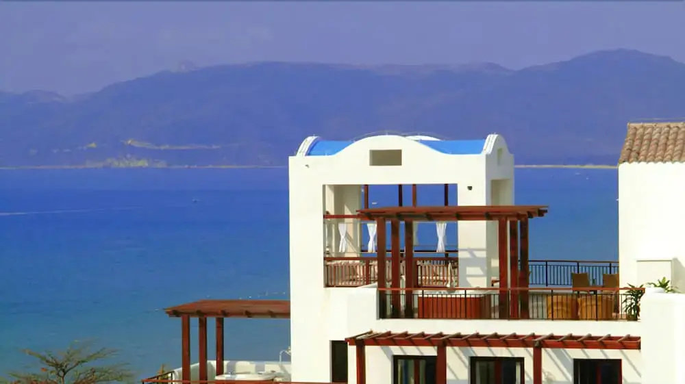 Aegean Jianguo Resort Sanya
