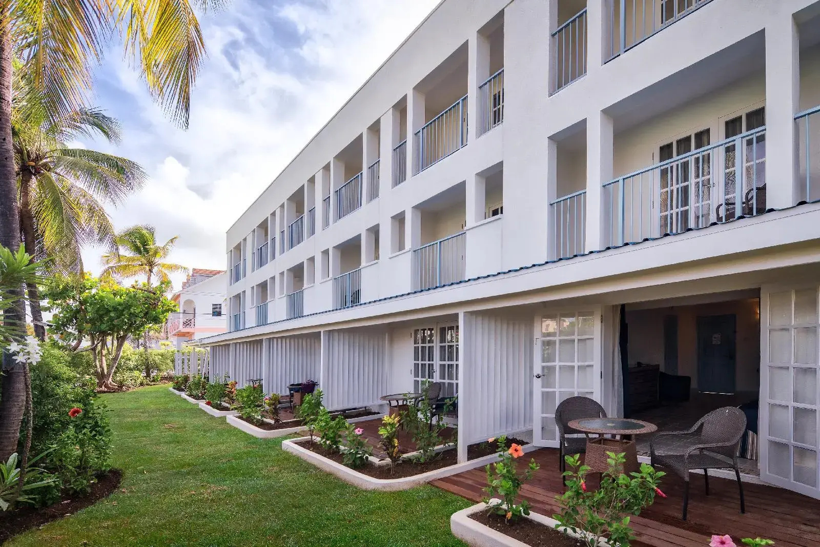 Photo - Time Out Hotel