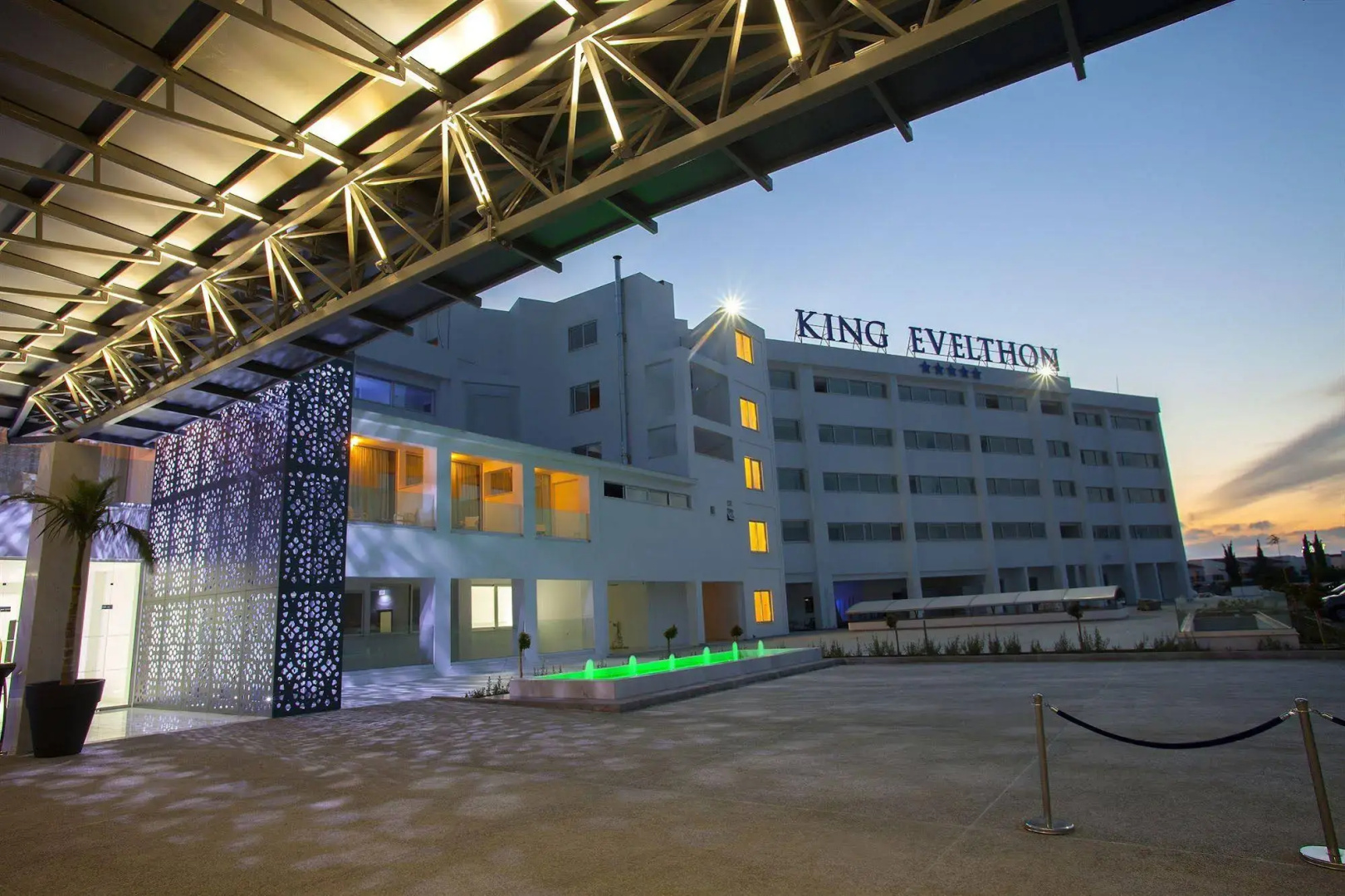 Foto - King Evelthon Beach Hotel & Resort