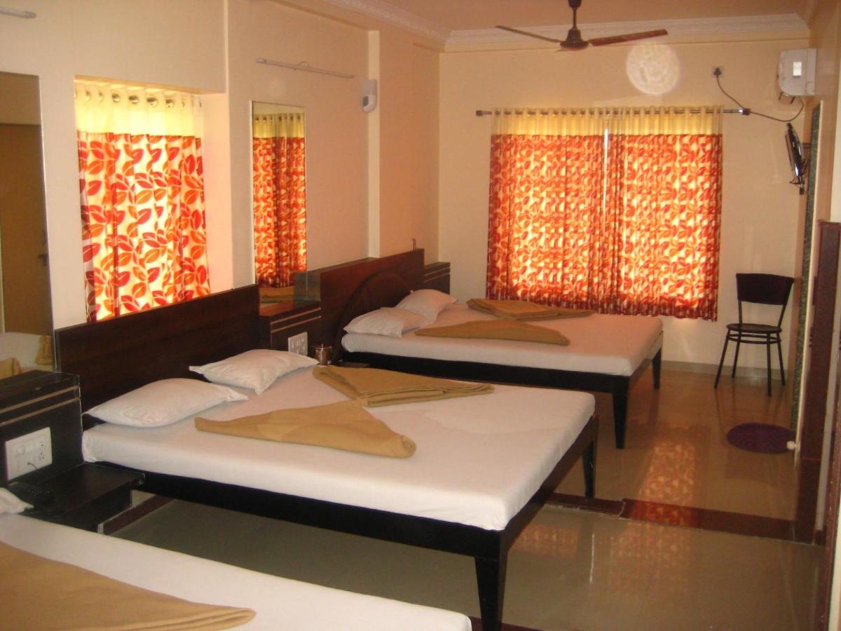 Hotel Yogiraj