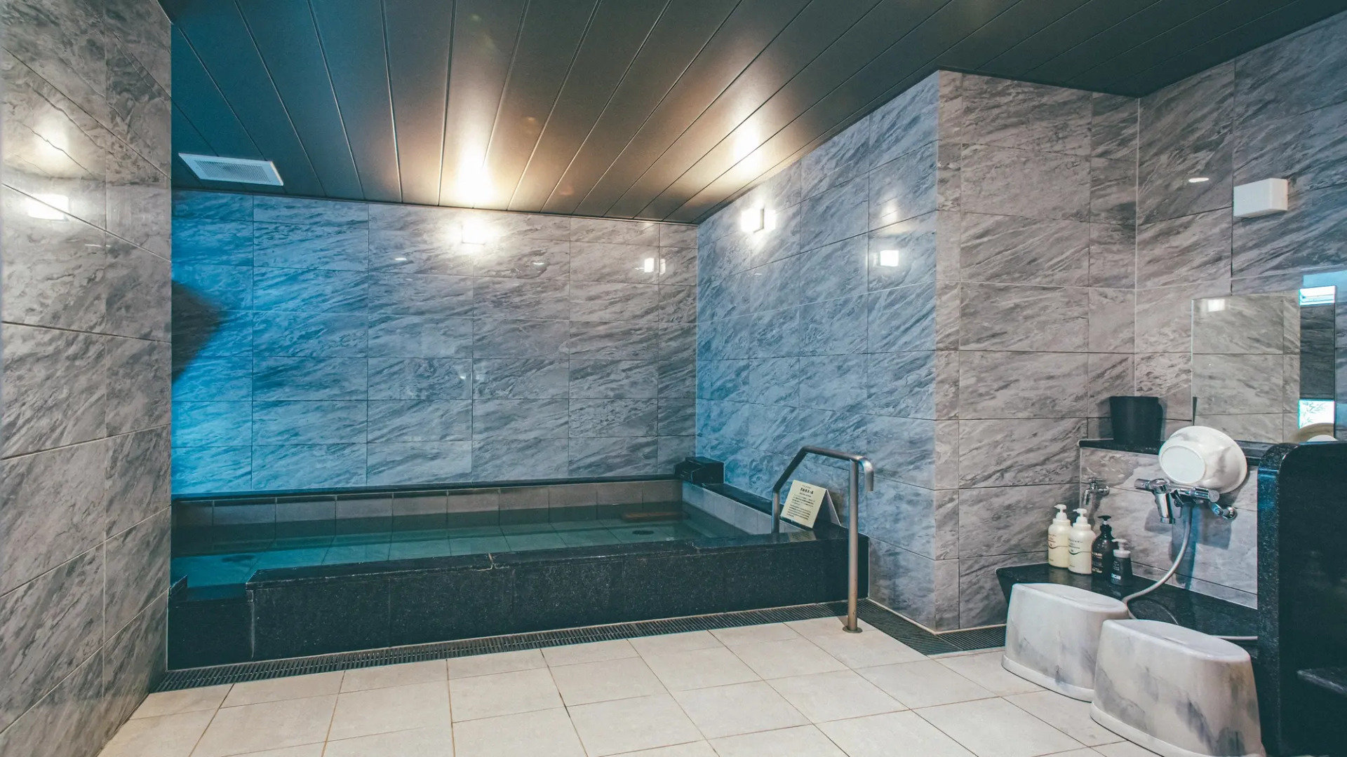 Foto - Kuretake Inn Osaka Midousuji Hommachi