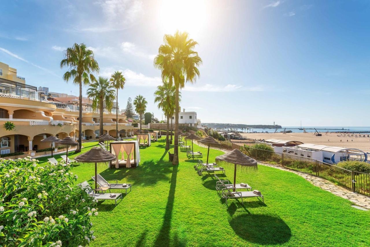 Photo - AP Oriental Beach