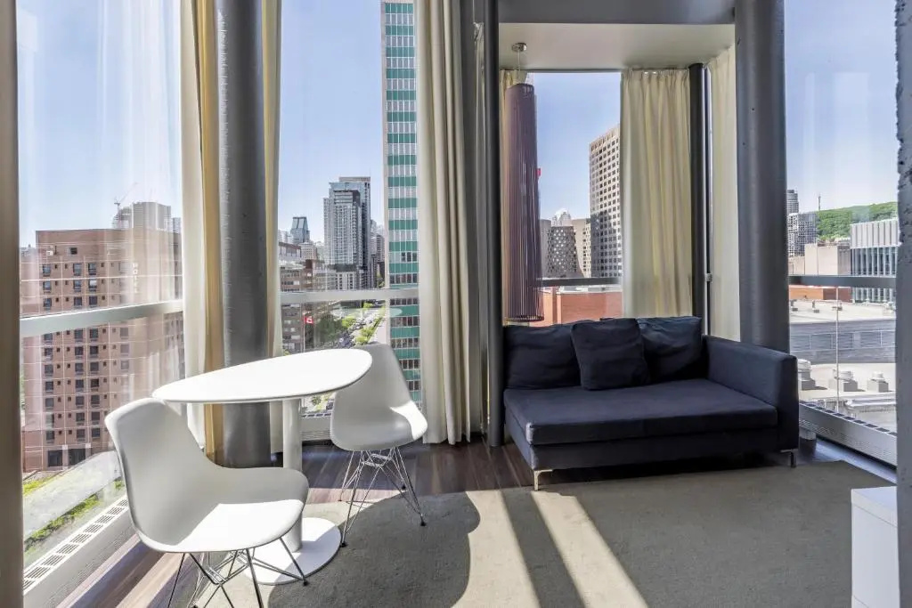 Photo - Hotel Zero 1 Montreal