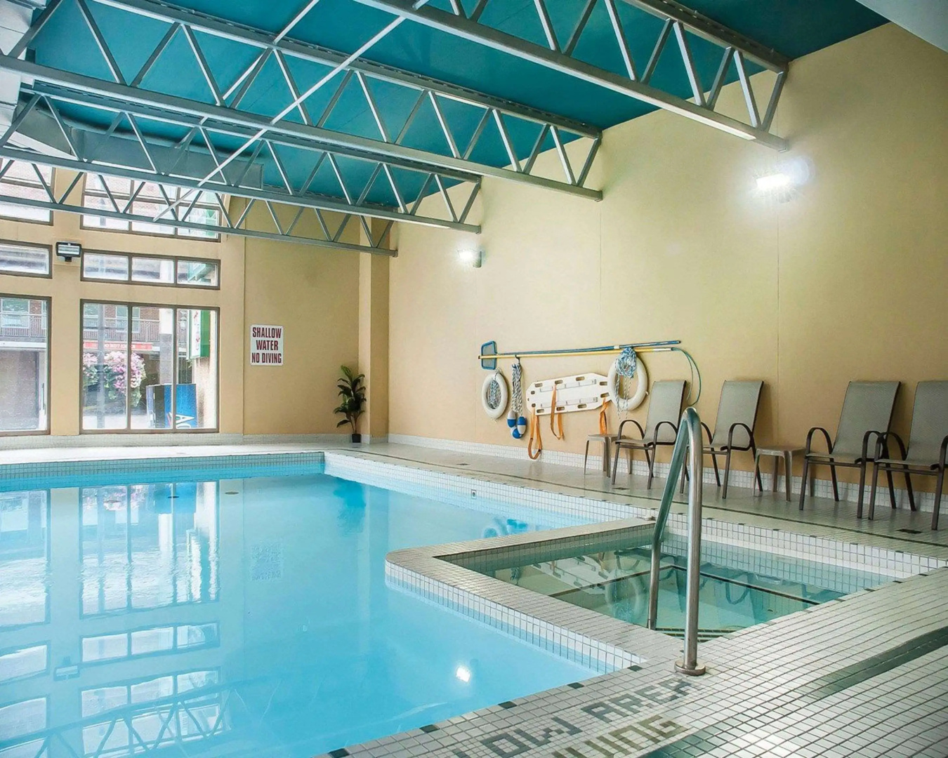 Photo - Quality Hotel Fallsview Cascade