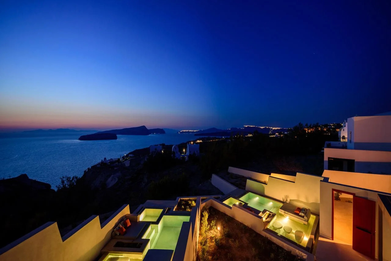 Photo - 11:11 By Potnia