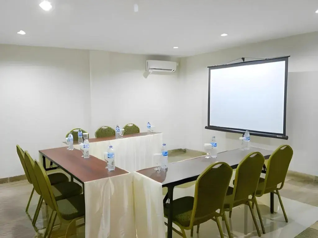 Photo - RedDoorz Plus @ TB Simatupang